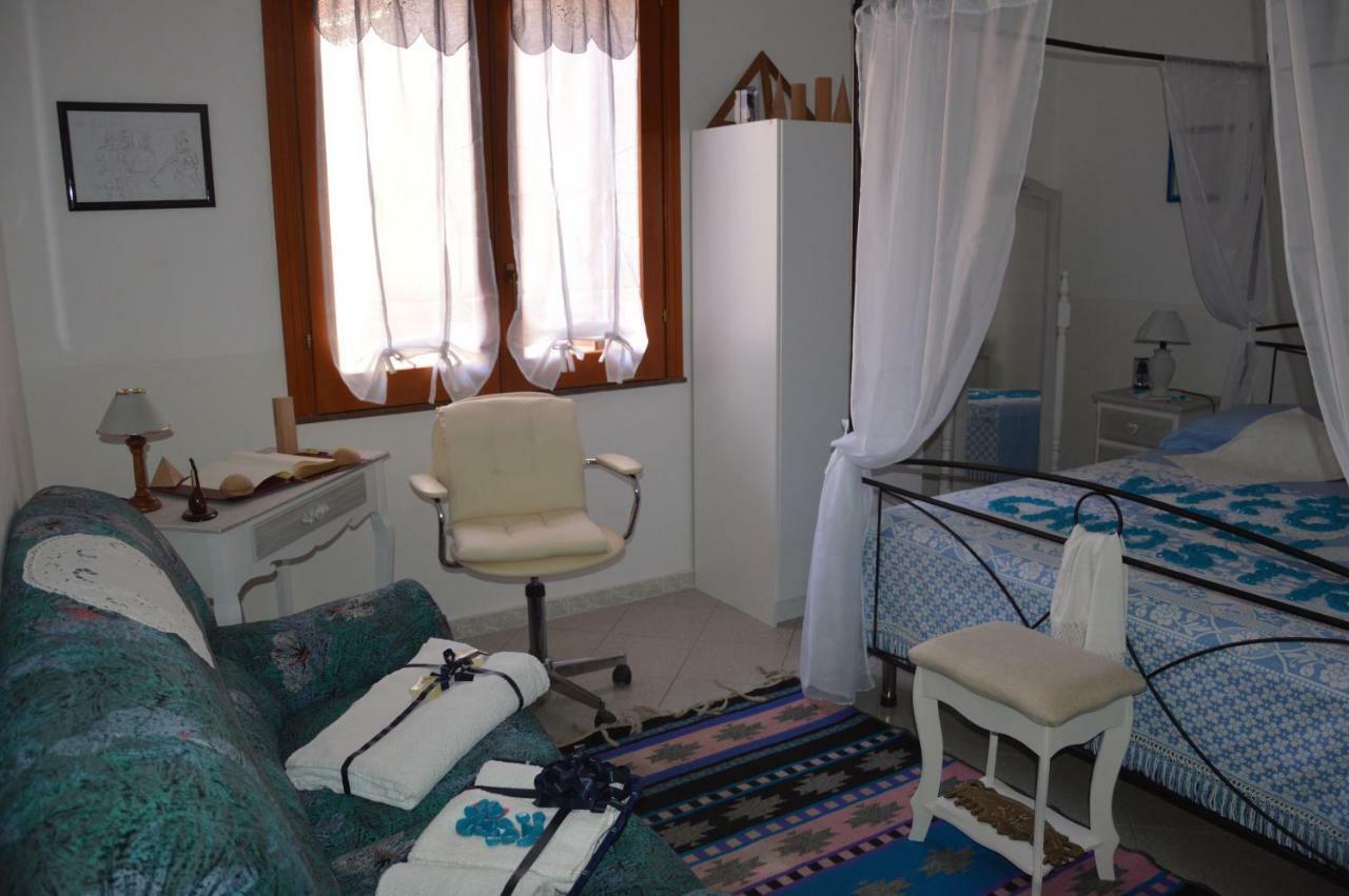 B&B Vicolo Del Chiostro Aci SantʼAntonio Dış mekan fotoğraf