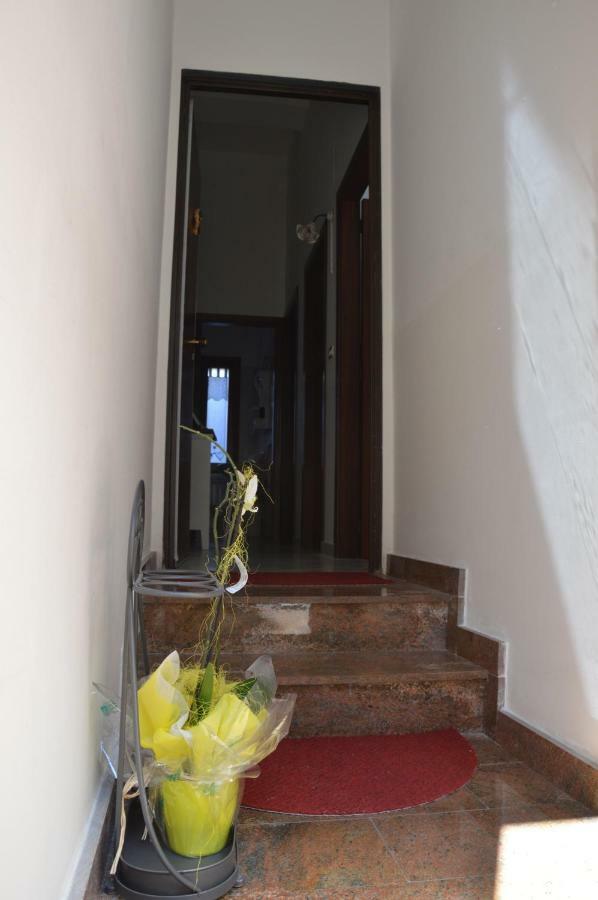B&B Vicolo Del Chiostro Aci SantʼAntonio Dış mekan fotoğraf