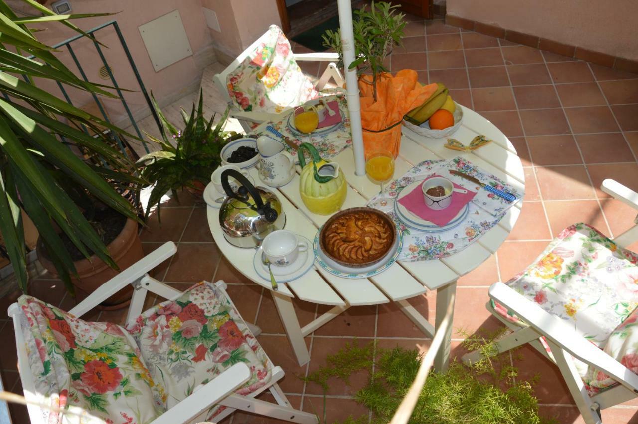 B&B Vicolo Del Chiostro Aci SantʼAntonio Dış mekan fotoğraf