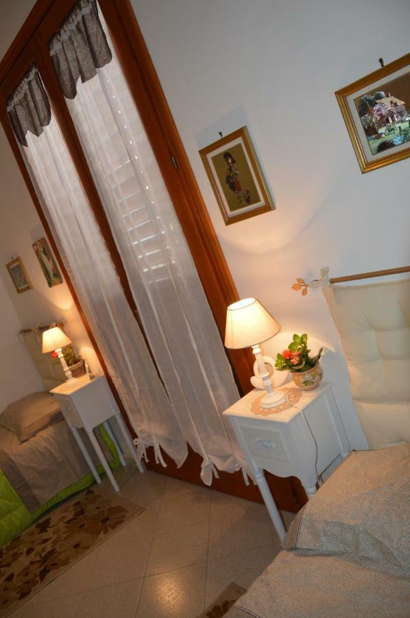 B&B Vicolo Del Chiostro Aci SantʼAntonio Dış mekan fotoğraf
