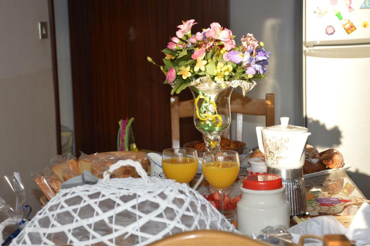 B&B Vicolo Del Chiostro Aci SantʼAntonio Dış mekan fotoğraf