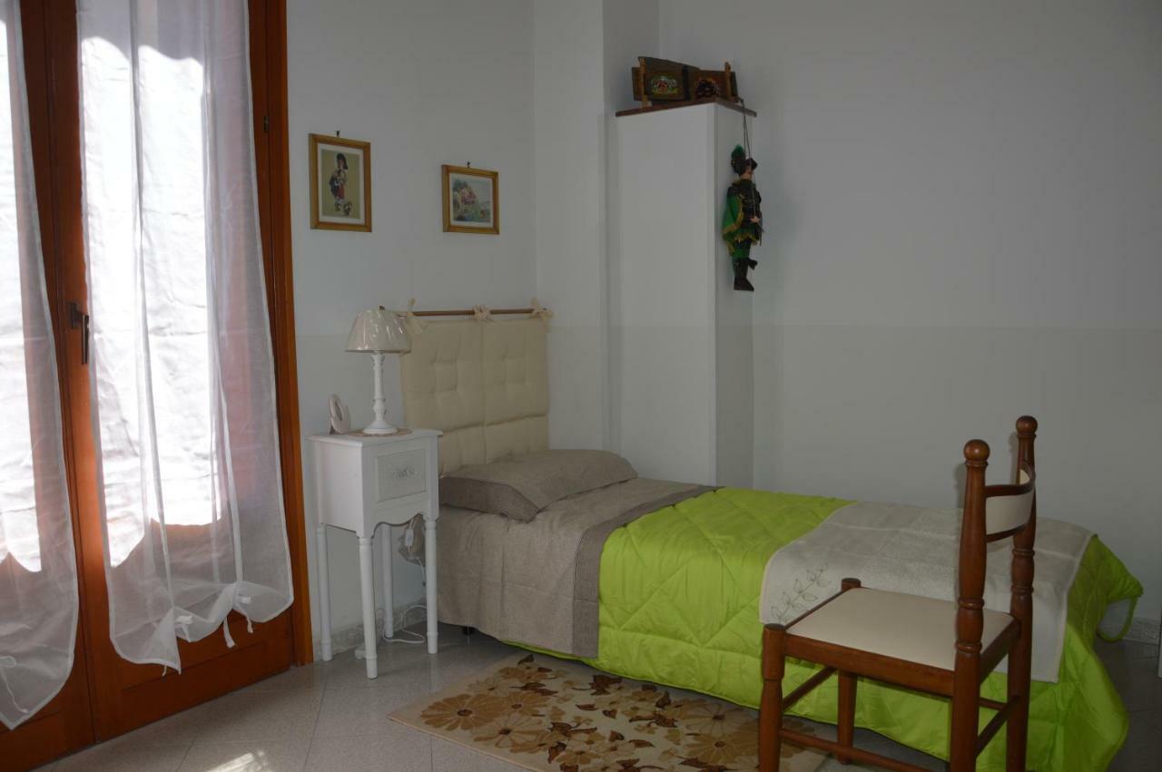 B&B Vicolo Del Chiostro Aci SantʼAntonio Dış mekan fotoğraf